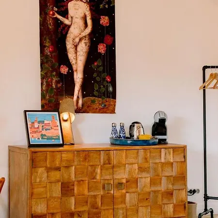 La Maison Du Prevot - Maison D Hotes De Charme Au Pied De La Cathedrale Sainte Cecile D La Maison Du Prevot - Charming At Foot Of Cathedral בית הארחה 3*