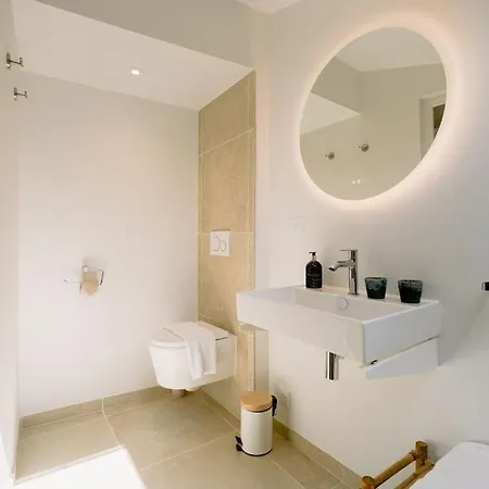 La Maison Du Prevot - Maison D Hotes De Charme Au Pied De La Cathedrale Sainte Cecile D La Maison Du Prevot - Charming At Foot Of Cathedral בית הארחה 3*