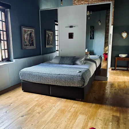 La Maison Du Prevot Guest house